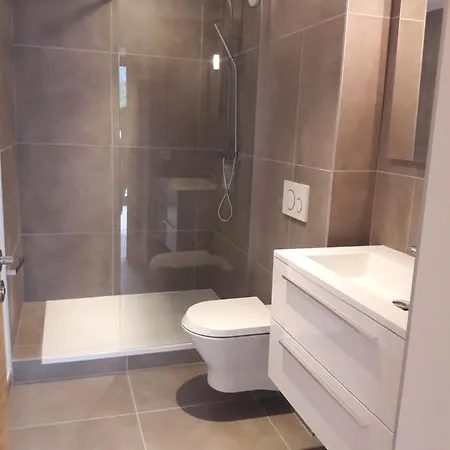 Luxe 5*,spa & Fitness, La Cordee 214